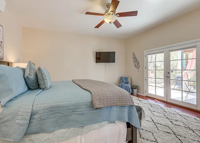 Main House + Casita: Peaceful Retreat! * Tucson